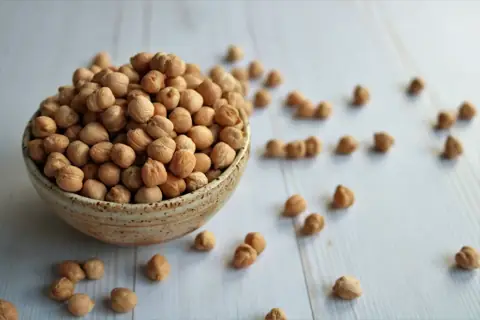 Faim entre les repas, ce qu’elle vous dit