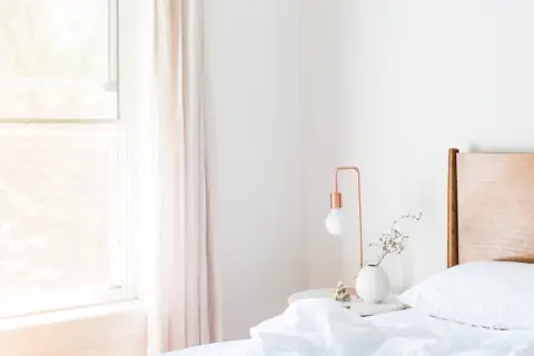 Sommeil et silhouette, nuits courtes et horaires décalés